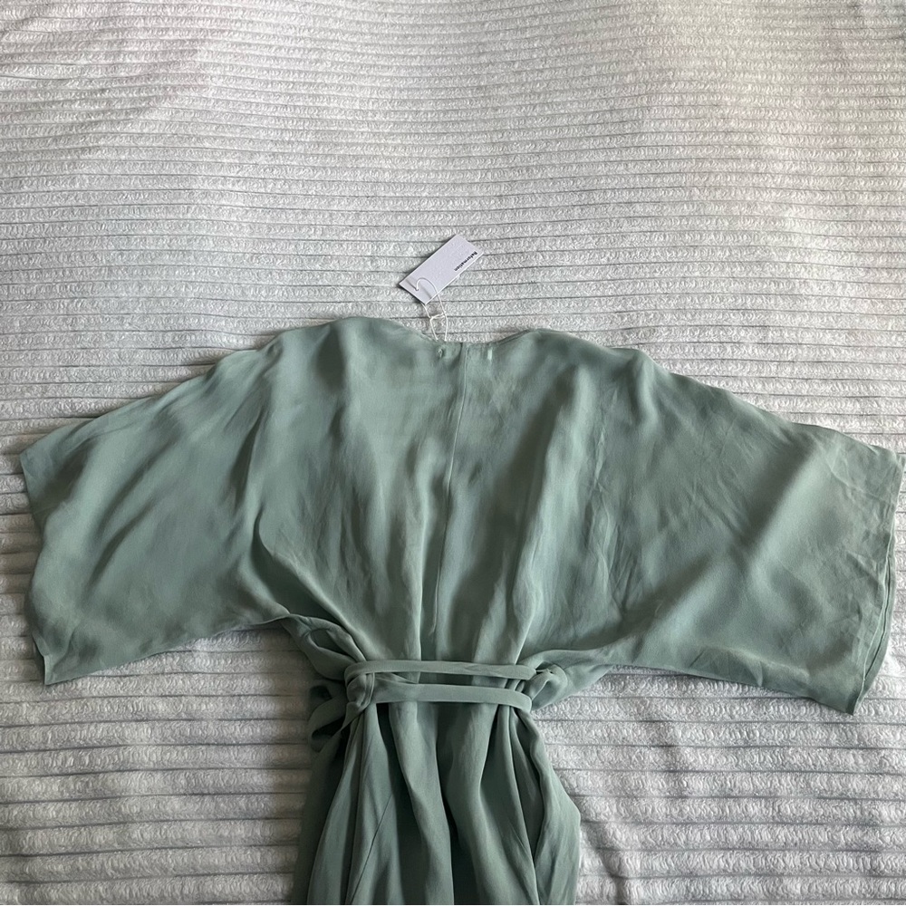 Reformation Winslow Dress in Celadon - Picture 8 of 12
